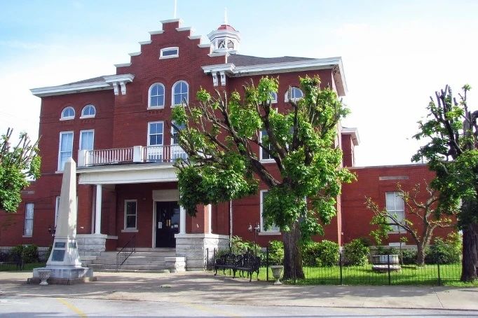 Hartsville TN Courthouse