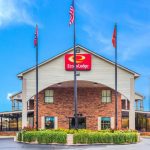 Photo of Econo Lodge in Lebanon, TN.